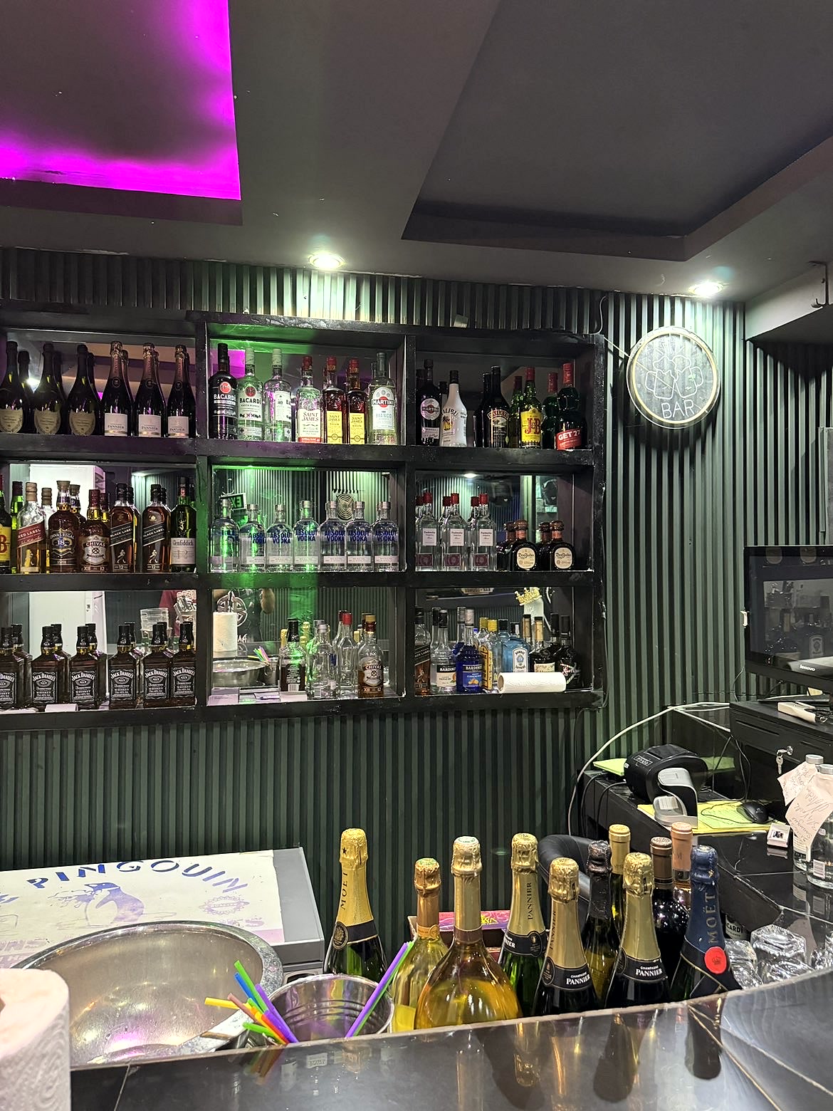 Le Club Carré Vip — 3