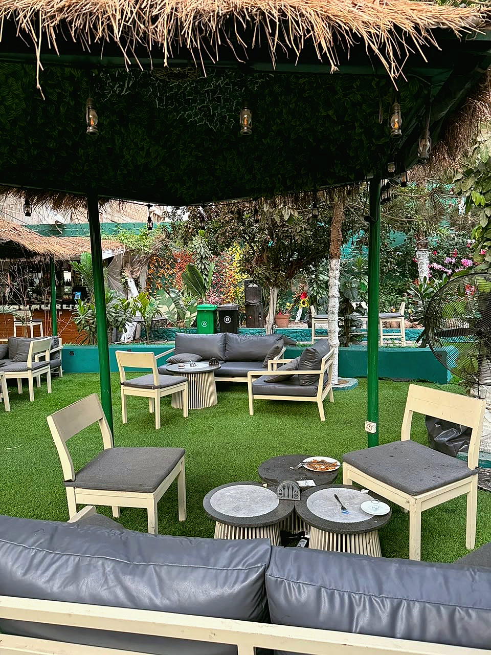 Le Restaurant & la Piscine — 3